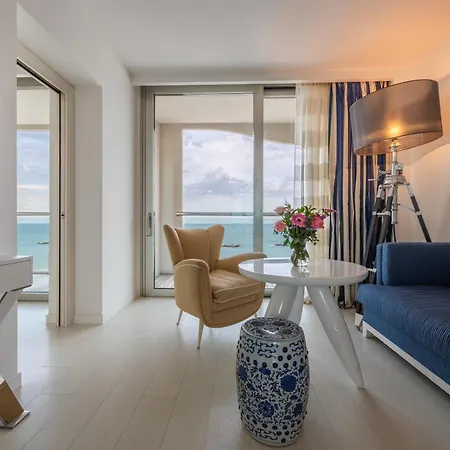 Excelsior Hotel, & Lido - Preferred & 5*