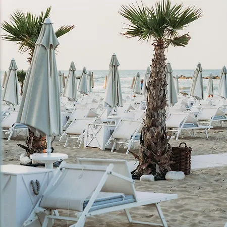 Excelsior Hotel, & Lido - Preferred & 5* Pesaro