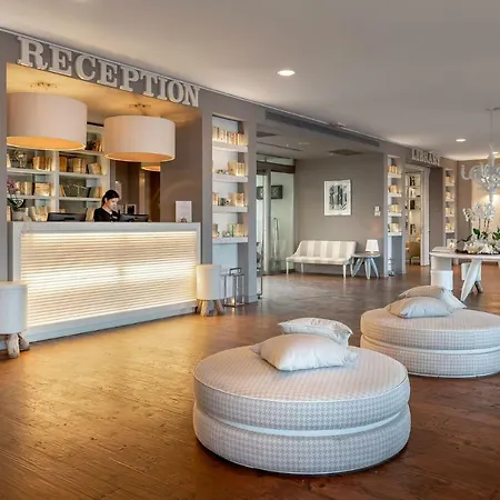 Excelsior Hotel, & Lido - Preferred & 호텔 5*