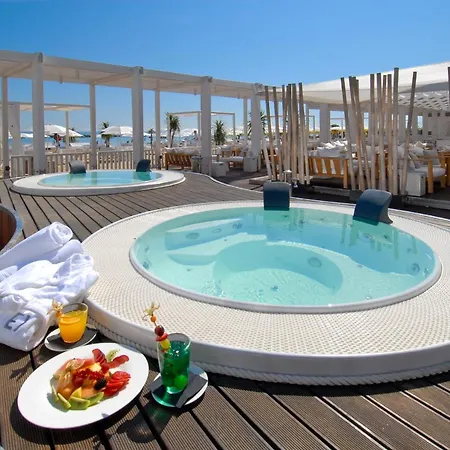 Excelsior Hotel, & Lido 페자로