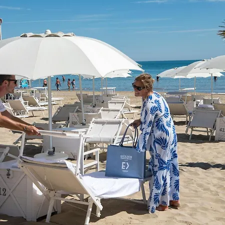 Hotell Excelsior Hotel, & Lido - Preferred & Pesaro