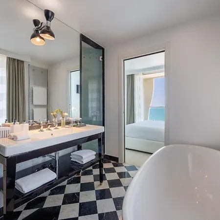 Excelsior Hotel, & Lido - Preferred & Hotell