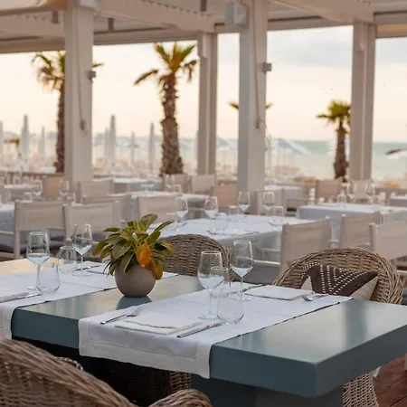 Excelsior Hotel, & Lido - Preferred & Hotell 5*
