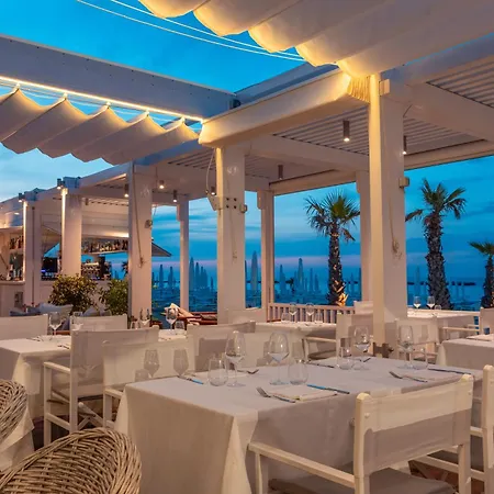 Excelsior Hotel, & Lido - Preferred & Готель 5*