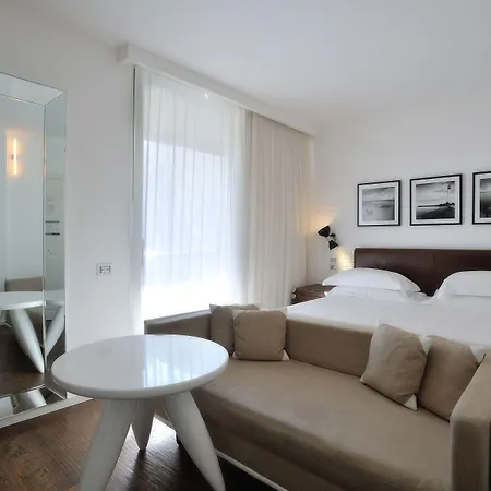 Excelsior Hotel, & Lido - Preferred &