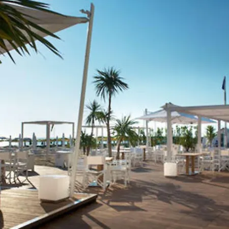 Excelsior Hotel, & Lido - Preferred & 5*