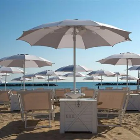 Excelsior Hotel, & Lido - Preferred & 5*