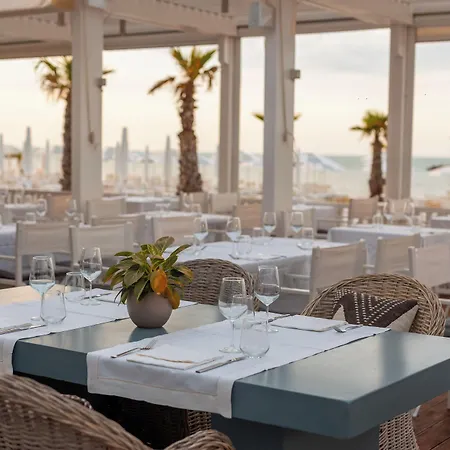 فندق Excelsior Hotel, & Lido - Preferred &