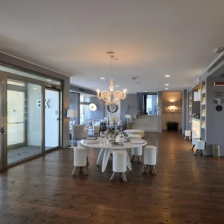 Ξενοδοχείο Excelsior Hotel, & Lido - Preferred & 5*