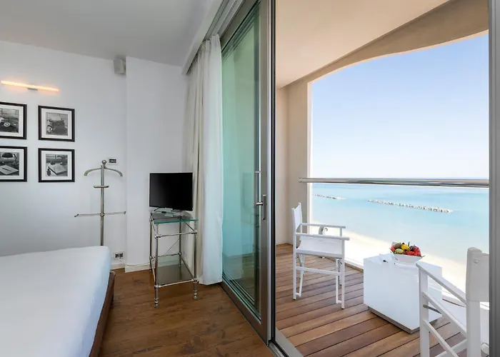 Excelsior Hotel, & Lido - Preferred & Hotel Pesaro