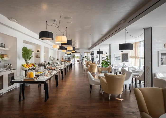 Excelsior Hotel, & Lido - Preferred &