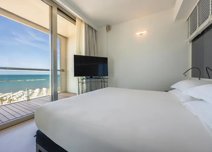 Excelsior Hotel, & Lido - Preferred &