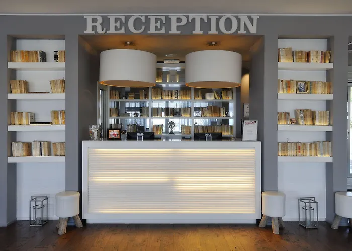 Excelsior Hotel, & Lido - Preferred & Hotel 5*