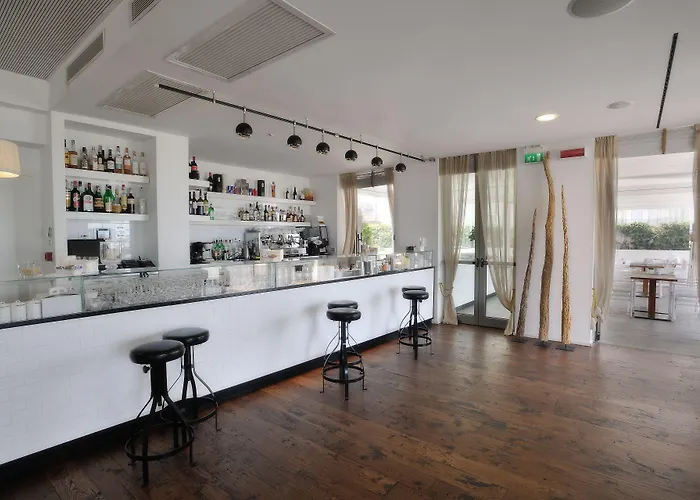 Excelsior Hotel, & Lido - Preferred & ホテル