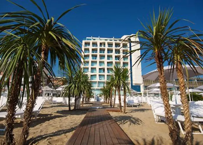 Excelsior Hotel, & Lido - Preferred &