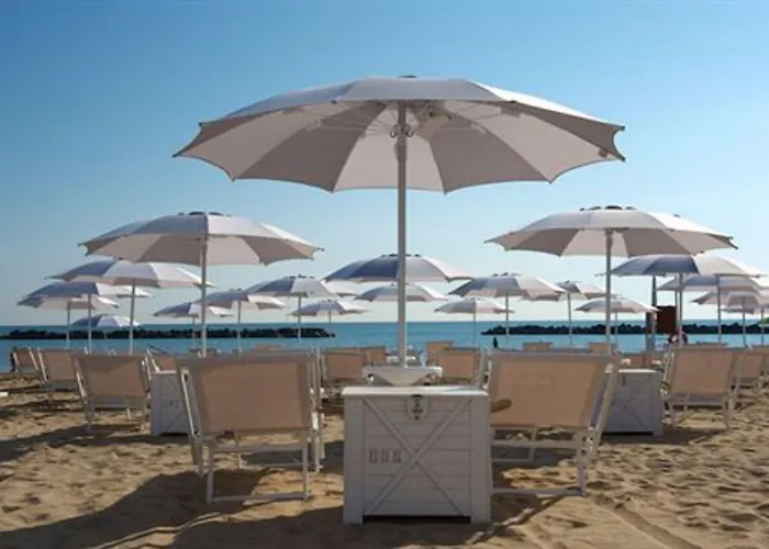 Excelsior Hotel, & Lido - Preferred & 5*